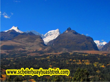 Cordillera Blanca desde Rataquenua, Vallunaraju, Ocshapalca, Ranraplaca y Rima Rima Mountains
